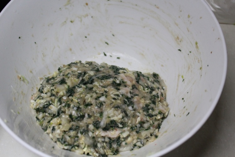 猪肉虾仁白菜水饺步骤8