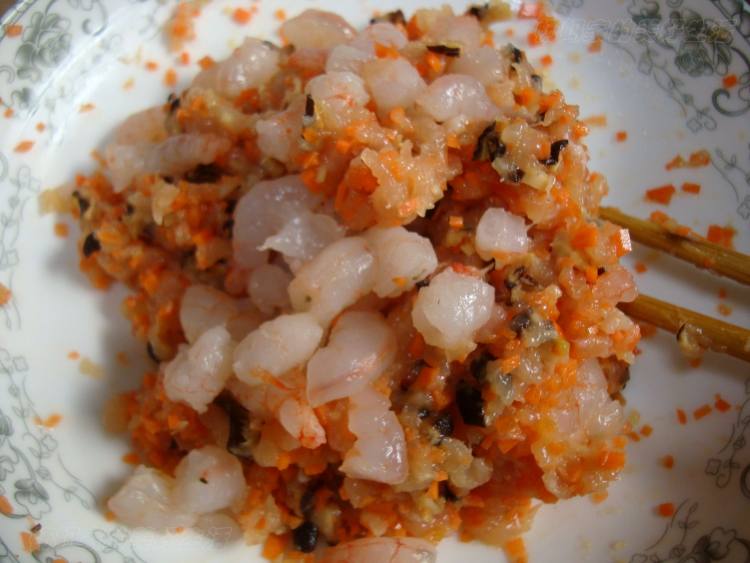 蛋皮卷步骤7