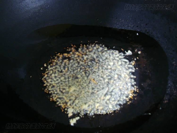 韭菜虾仁饺子馅步骤3