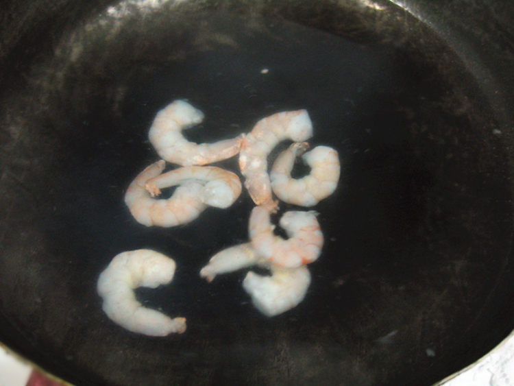 虾仁菠菜疙瘩汤步骤8