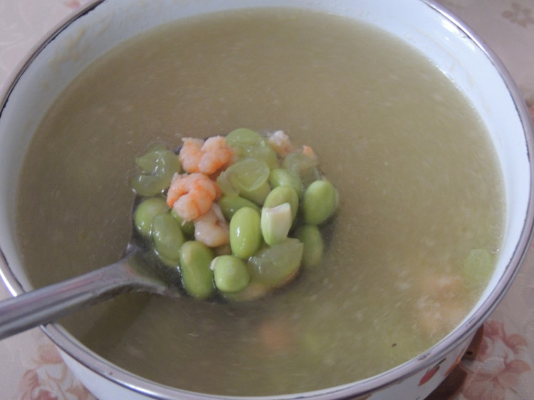 青豆虾仁汤步骤9