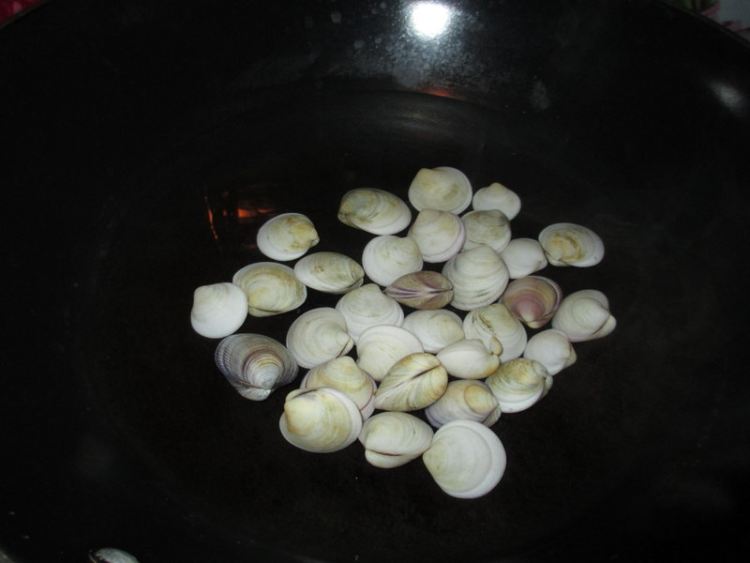 酸菜香辣虾步骤7