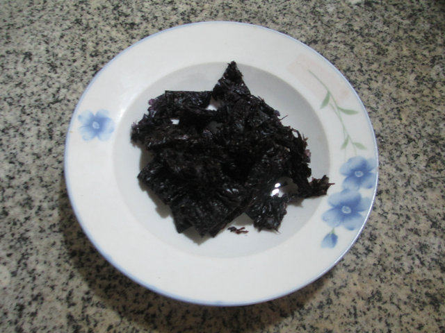 紫菜炒腰果步骤2