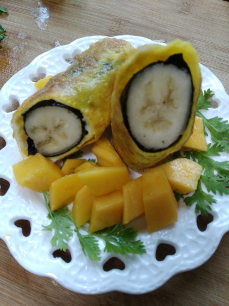 紫菜香蕉卷步骤9