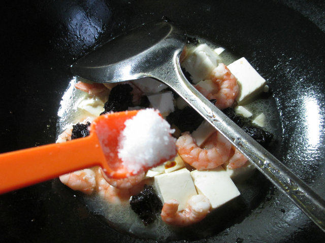 紫菜虾仁豆腐步骤8