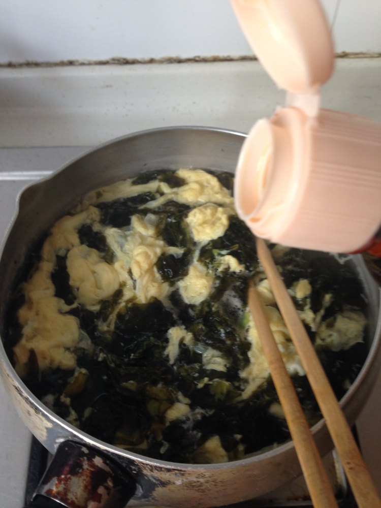 紫菜蛋花汤步骤10