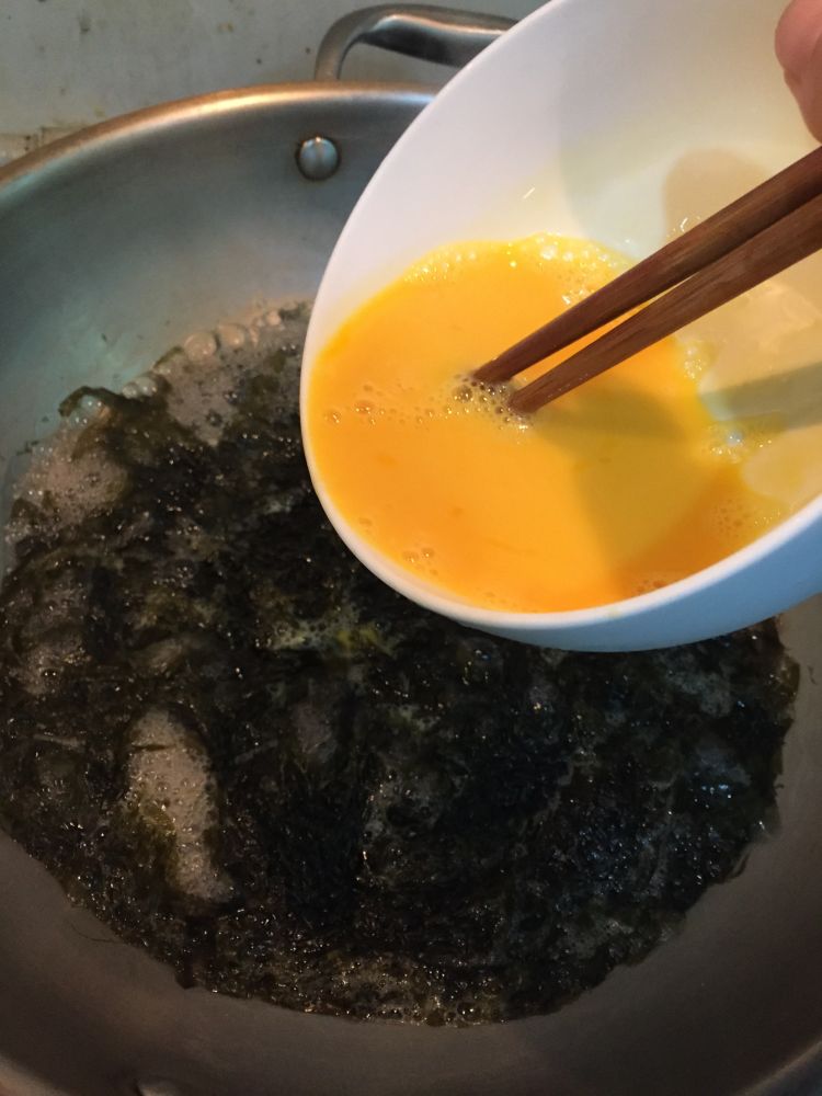 紫菜鸭蛋汤步骤8