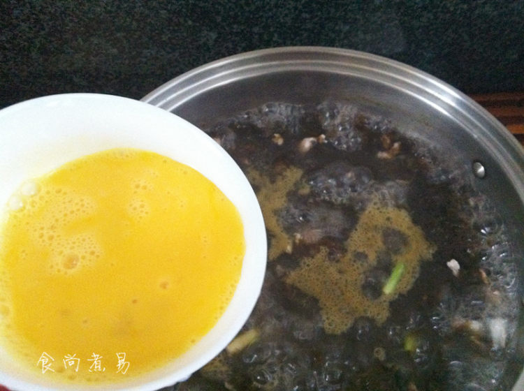 紫菜鸡蛋肉片汤步骤14