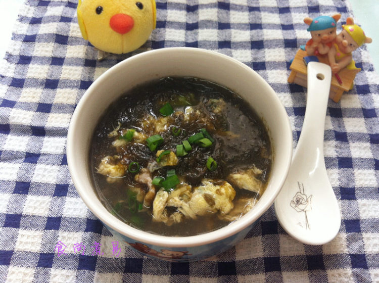紫菜鸡蛋肉片汤步骤16