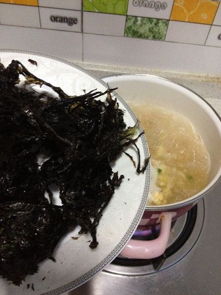 虾仁紫菜蛋汤步骤8