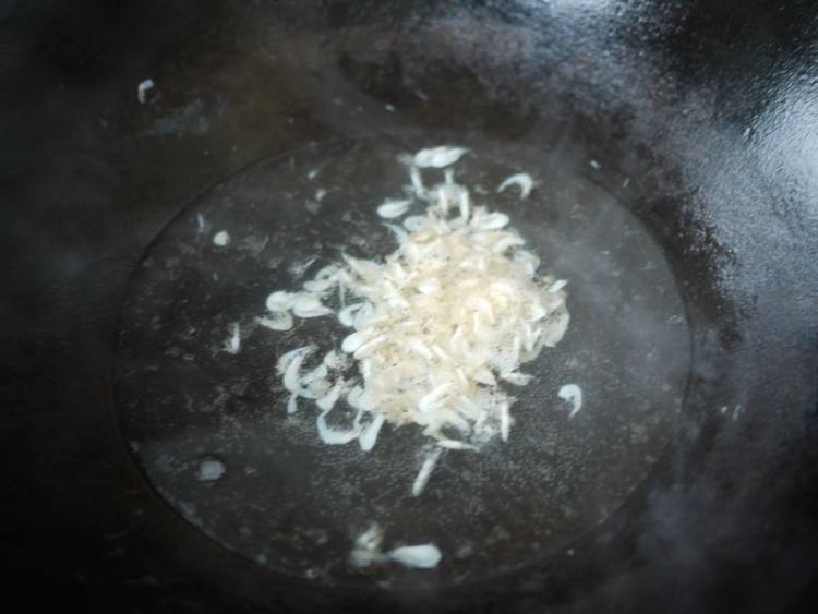 紫菜虾皮汤步骤4