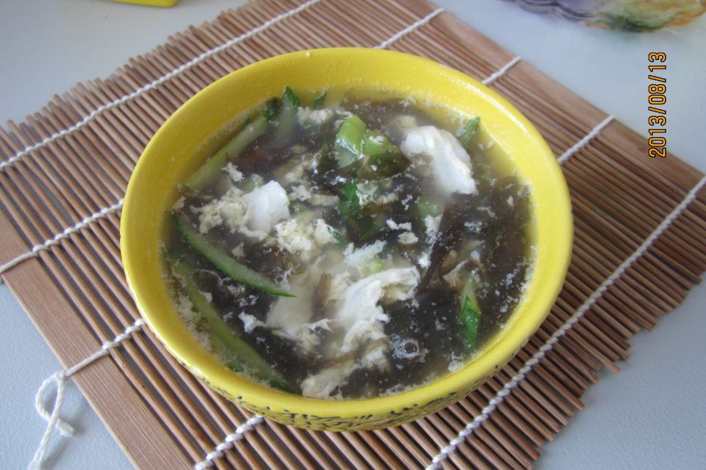 黄瓜紫菜蛋花汤步骤8