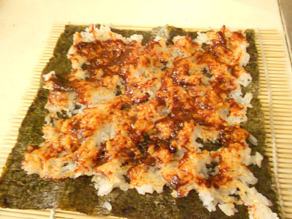 韩式青瓜肉松紫菜包饭步骤5