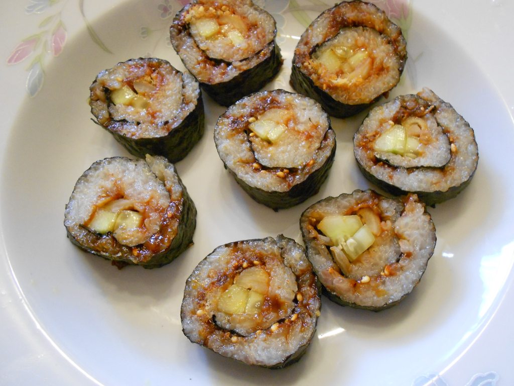 韩式青瓜肉松紫菜包饭步骤14