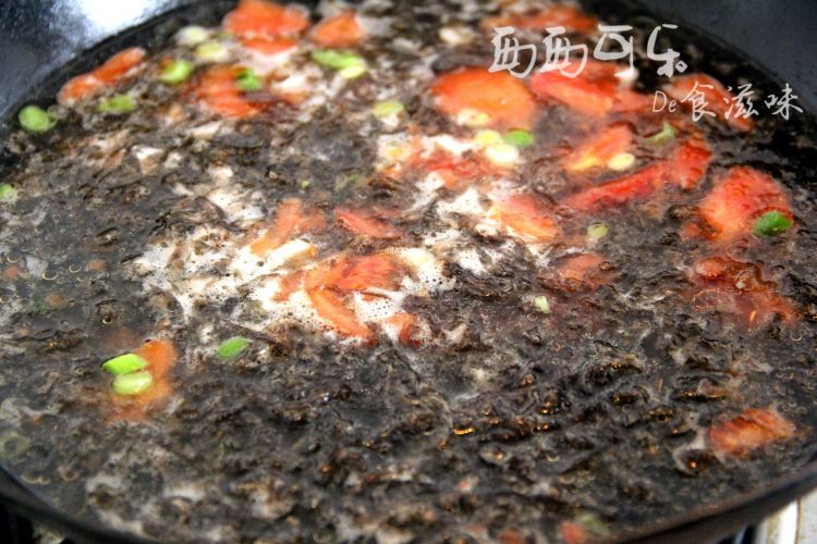 紫菜番茄金针菇汤步骤9