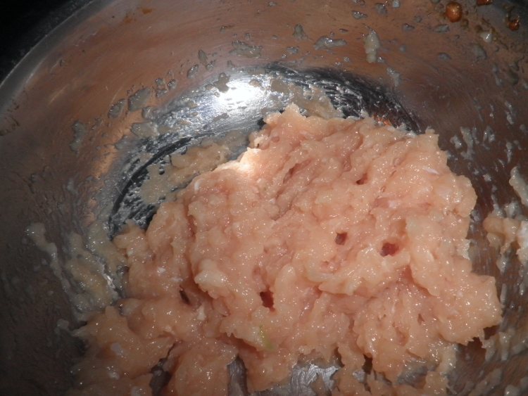 豆腐皮鸡肉紫菜卷步骤2