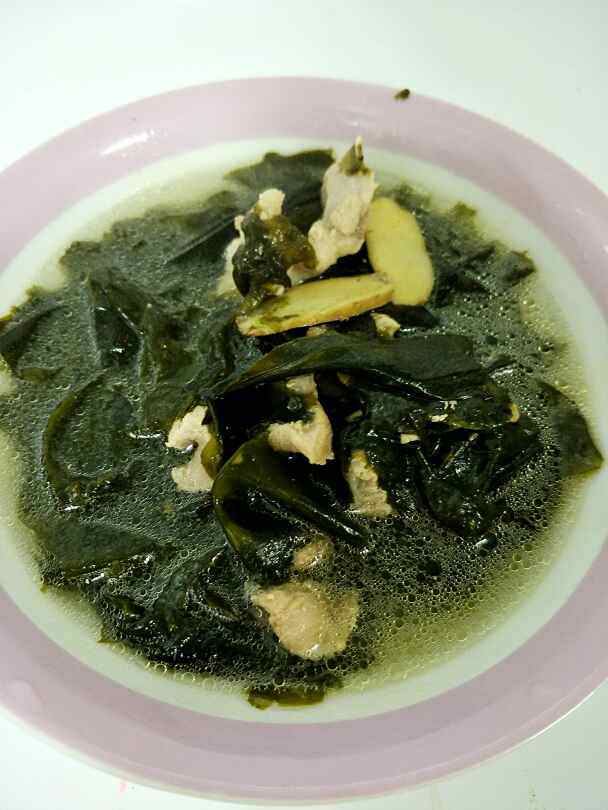瘦肉海带汤步骤10