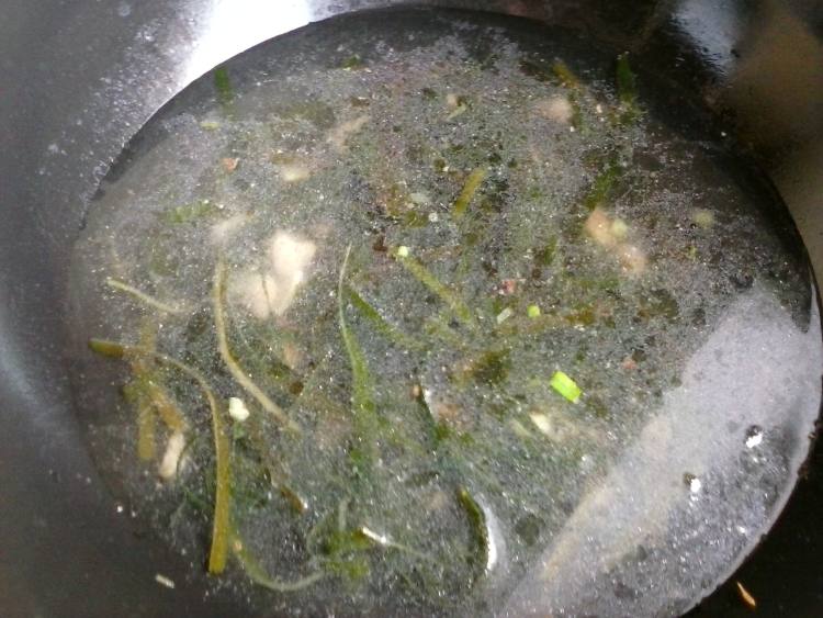 海带豆腐汤＃多效护理步骤4