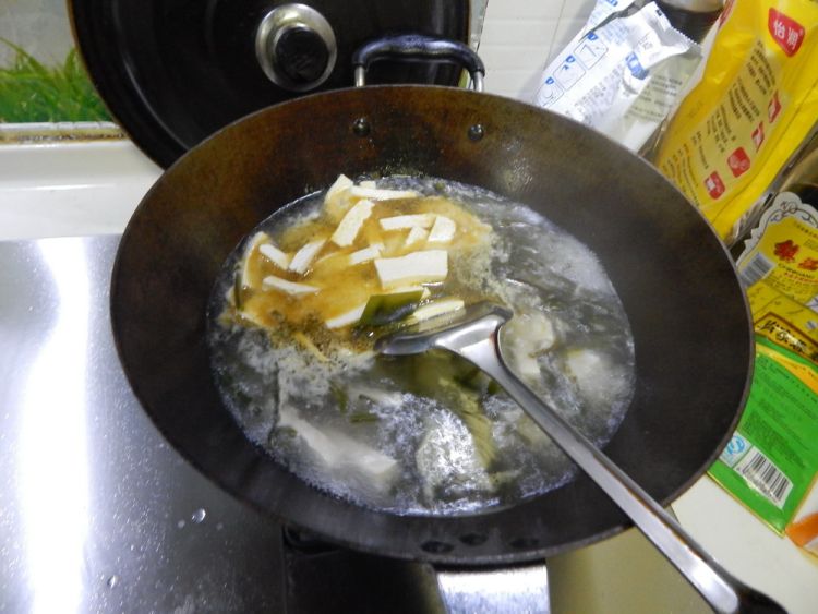 海带豆腐豆皮汤步骤7
