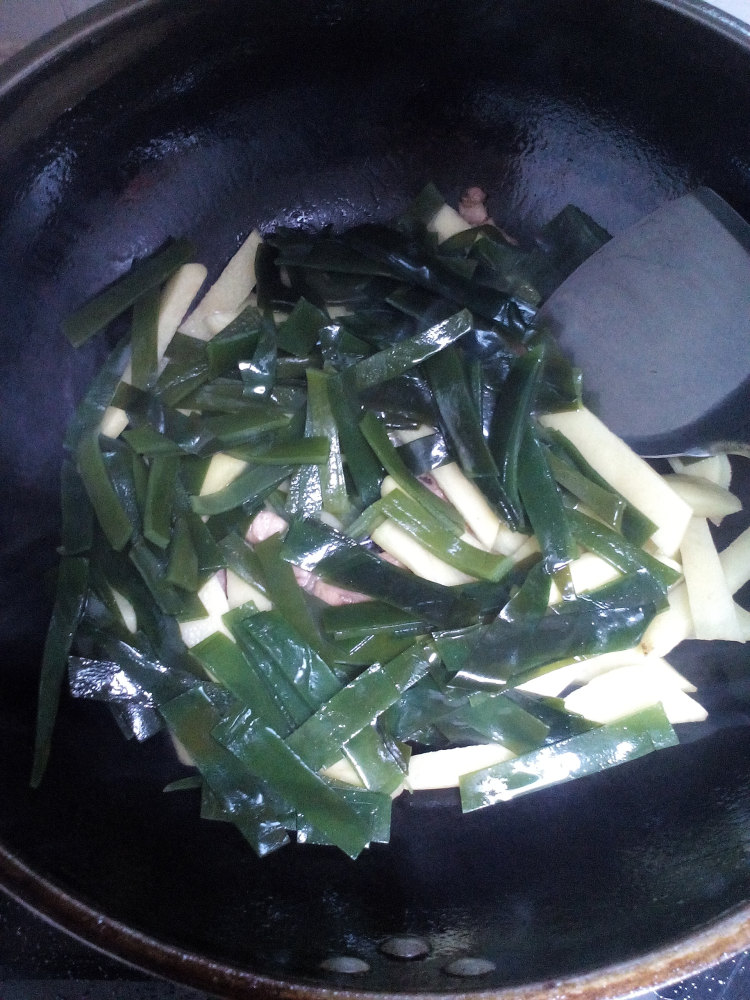 海带土豆条步骤6