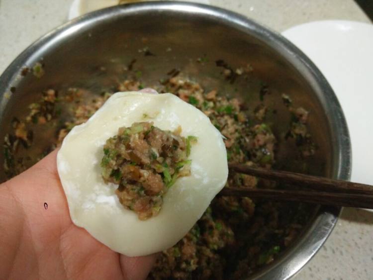 海带鲜肉大馄饨步骤5