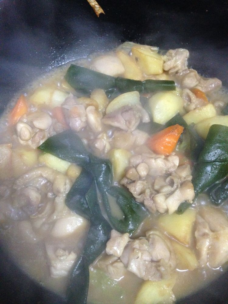 土豆鸡块烧海带步骤8