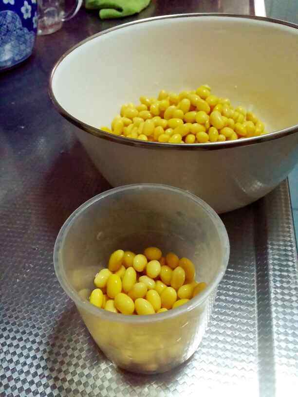 五花肉手抓饭步骤1