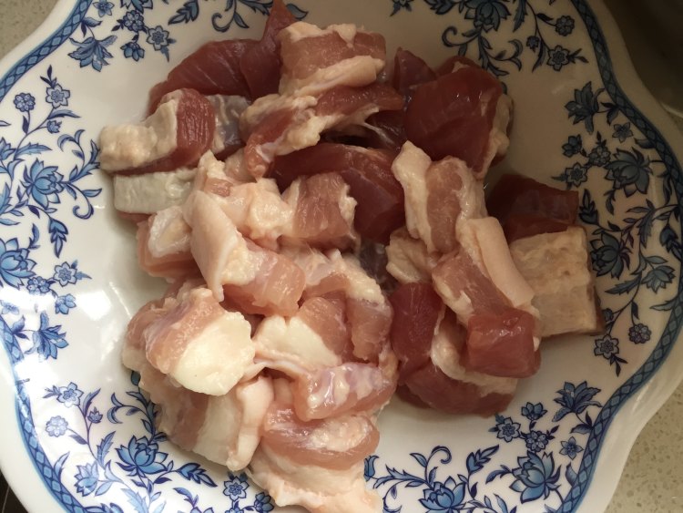 海带烧豆腐皮步骤2
