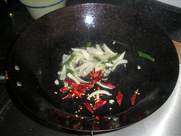 海带炒圆白菜步骤5