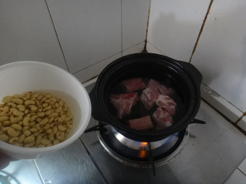 海带骨头黄豆汤步骤5