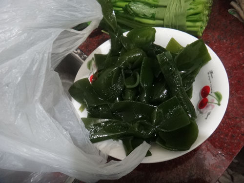 海带骨头黄豆汤步骤1
