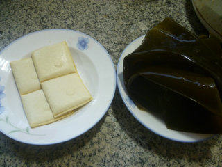 豆腐干炒海带步骤1