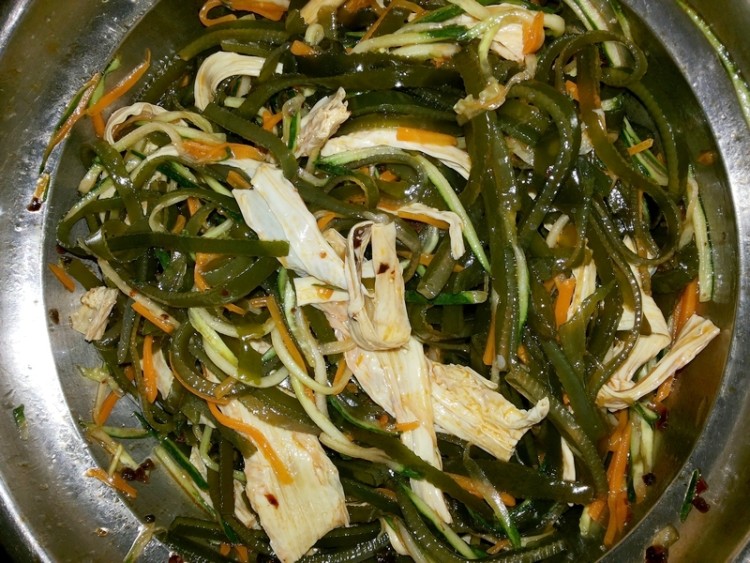 海带腐竹拌芝麻步骤11