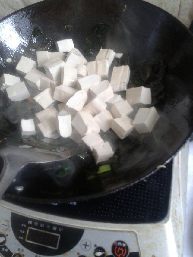 海带炖豆腐步骤8