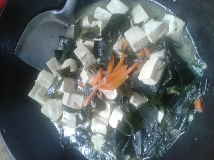 海带炖豆腐步骤13