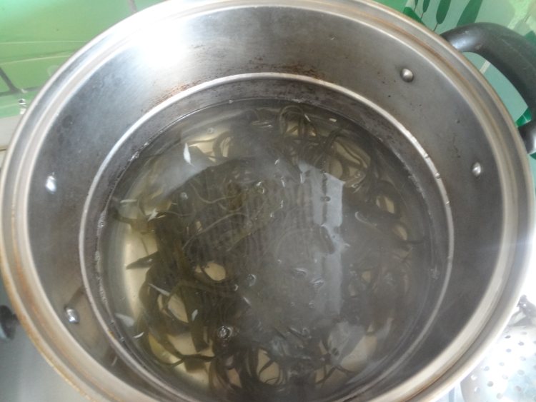 海带炒杏鲍菇步骤3