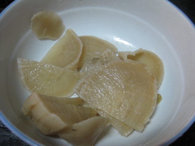 酸萝卜海带老鸭汤步骤1