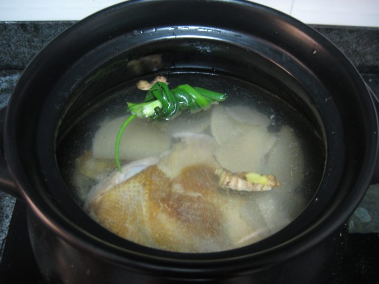 酸萝卜海带老鸭汤步骤5
