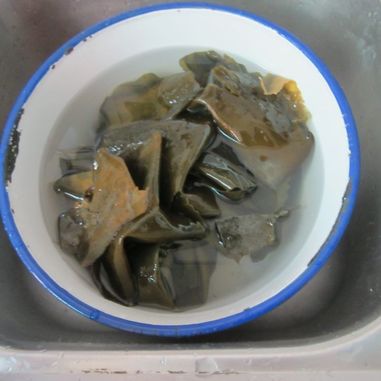 拆骨海带汤步骤2