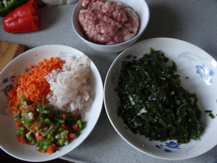 海带肉糜包步骤4