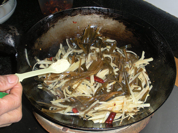 海带炒土豆丝步骤11