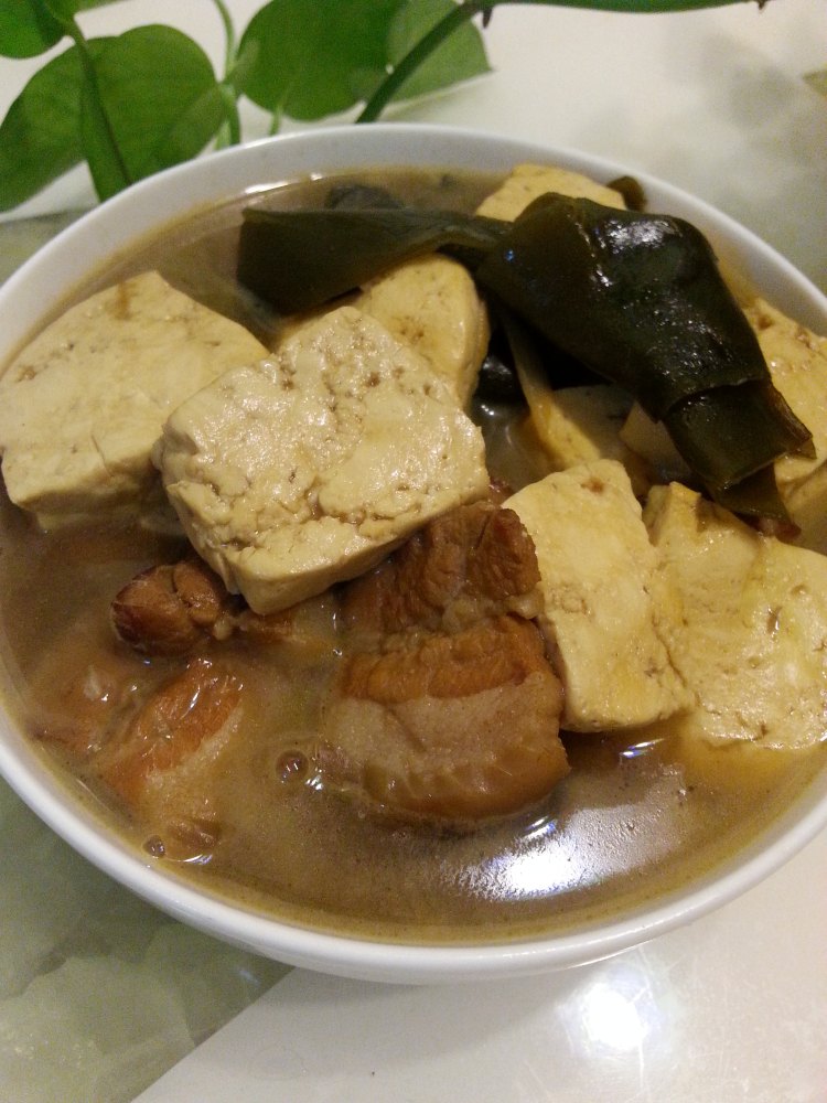 五花肉炖海带扣豆腐步骤11