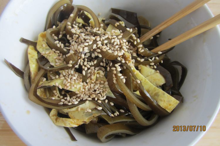 海带拌蛋皮步骤10