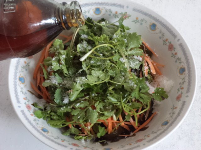 健康大拌菜步骤7