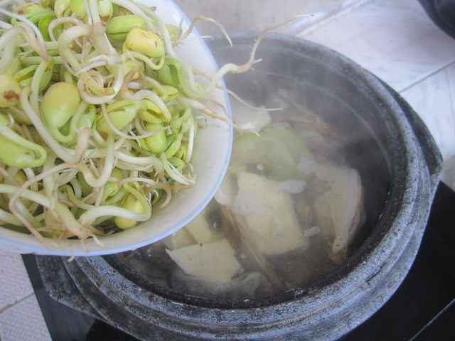 明太鱼皮豆芽汤步骤5