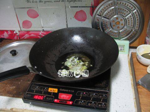 海带炖冻豆腐步骤2