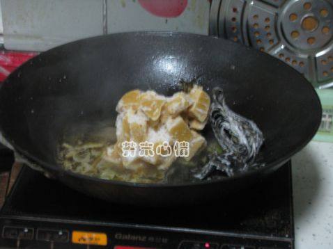 海带炖冻豆腐步骤5