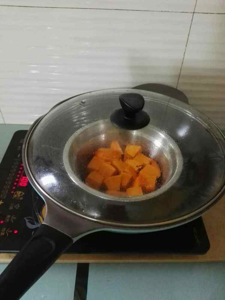 南瓜花卷馒头步骤1