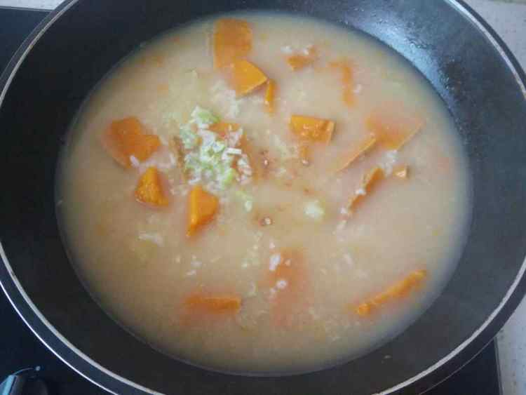 土豆南瓜粥步骤6