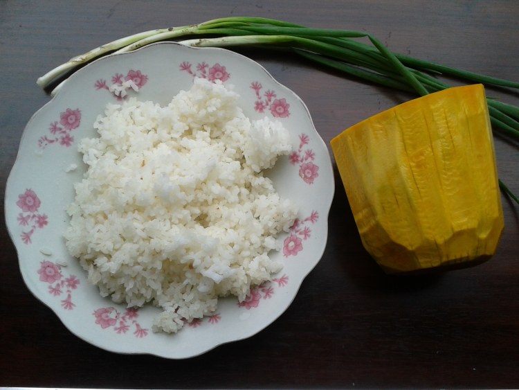 葱香南瓜饭步骤1